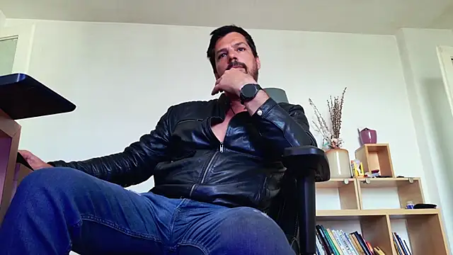 ChrisKox: απευθείας συνομιλία ΧΧΧ