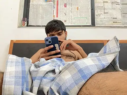 แชท XXX สดของ BBC_HORNY_GUJJU