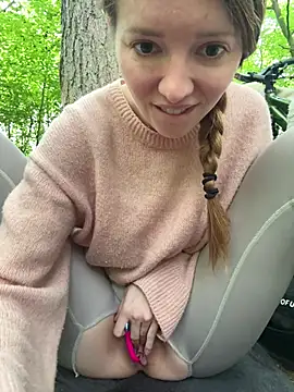 FayeFlame Adlı Modelin Canlı XXX Sohbeti