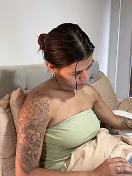 RachelWeisz_'s Live XXX Chat