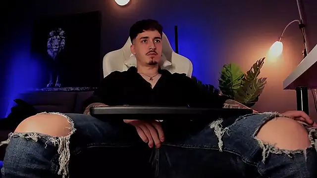 uptomatty Webcam Show