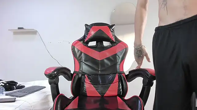 Chatroom XXX en direct de JackesTaylor