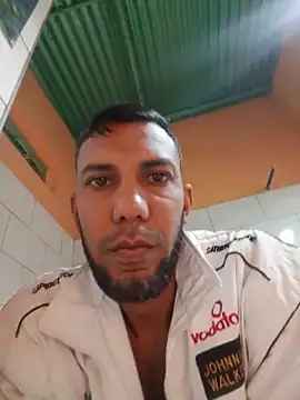 UnreadyChutzpa Pertunjukan Webcam