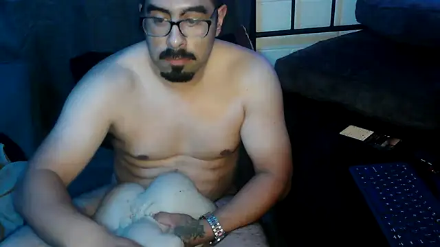 k1oudE Chat XXX in diretta