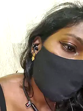 Honey_rosetamil Chat XXX live