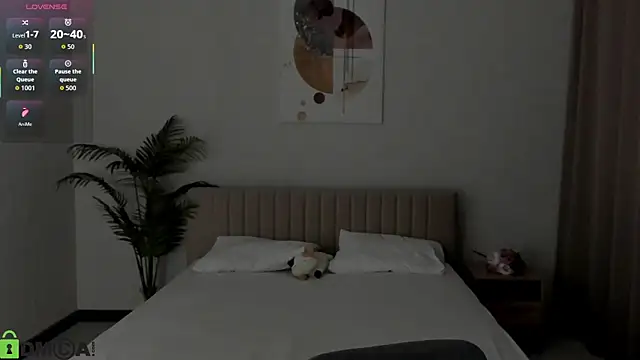 LeticiaRomano 现场XXX聊天