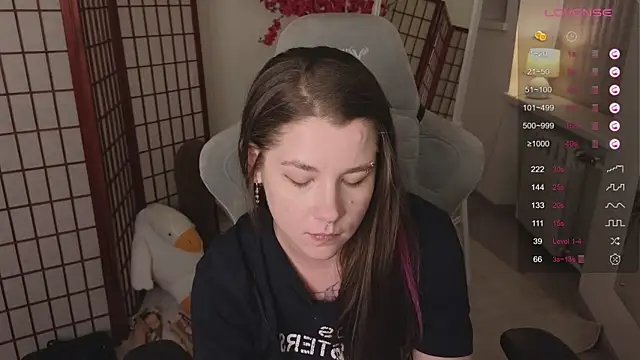 Онлайн чат XXX Mira_Falls