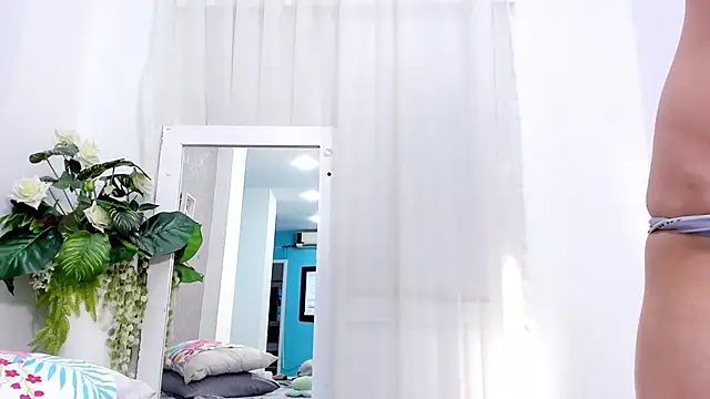 Živý XXX chat ViictoriiaSaenz