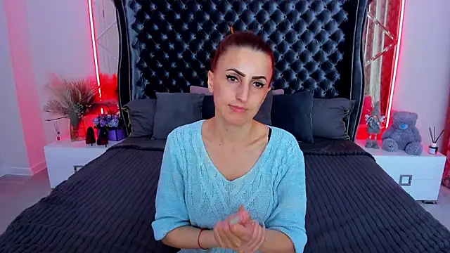 XXX chat uživo modela Rebecca_Diamond