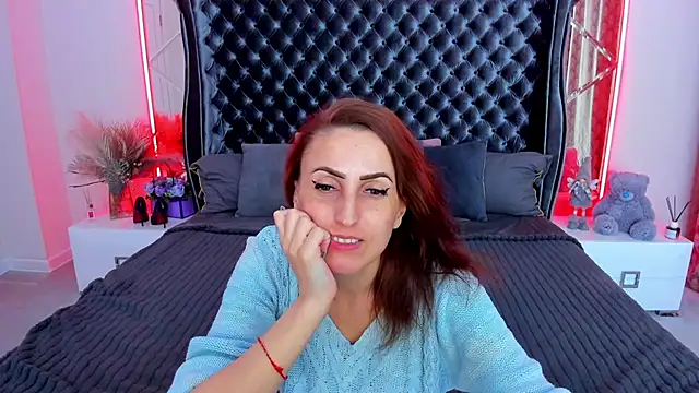 Rebecca_Diamond's Webcam Show