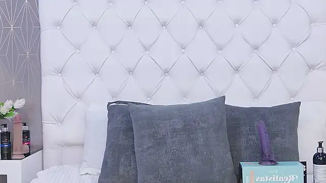 Chat +18 de AntonellaEscudero ao vivo
