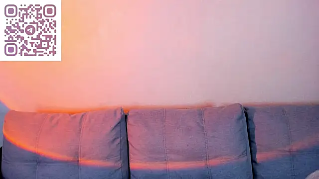 XXX chat uživo modela luna_c0ra