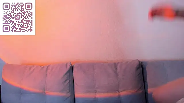 XXX chat uživo modela luna_c0ra
