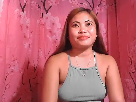 Hot_Samantha4u élő XXX-chatje