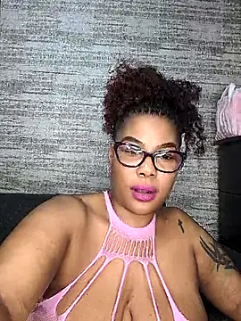 ExclusiveLeexx Show in webcam