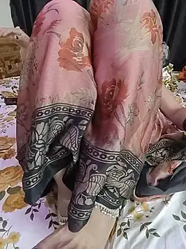دردشة kaamuk_shweta الجنسية المباشرة