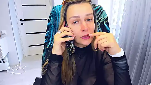 XXX chat uživo modela AlexiaDarren