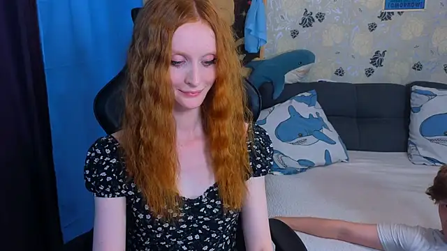 lakmsrrrmrrr Show Webcam