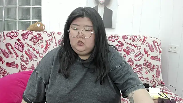 Nadine_asian Live XXX Chat