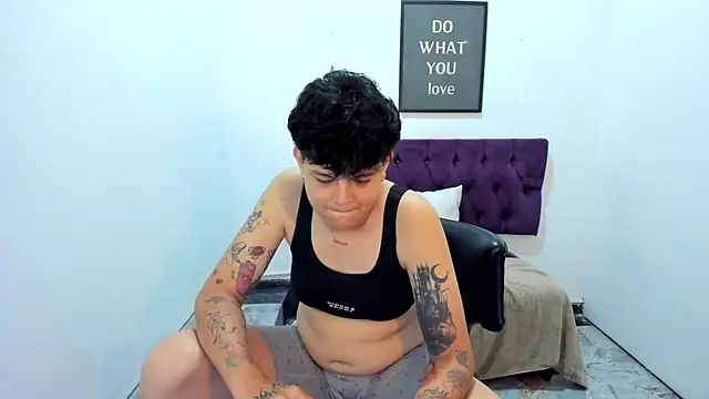 Iansayd333 Live XXX-Chat