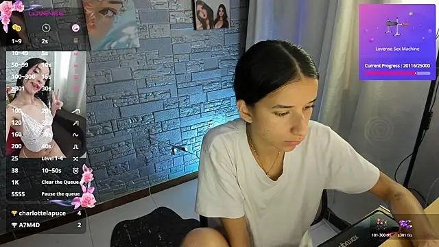 Camilavill live XXX chat