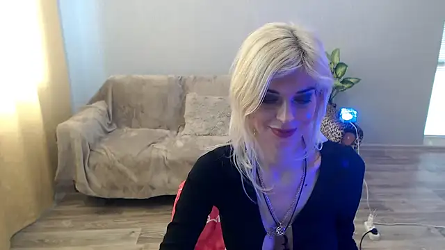 SexyBeatriice élő XXX-chatje