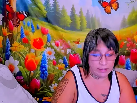 indianroxy live XXX chat