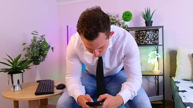 Jimmy_Doss লাইভ XXX চ্যাট