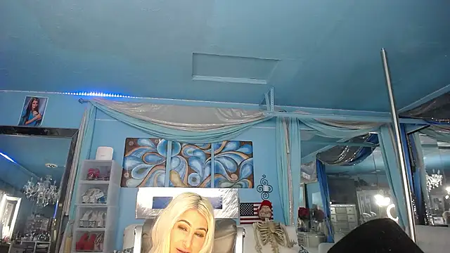 ADRIANNA_FOX's Live XXX Chat