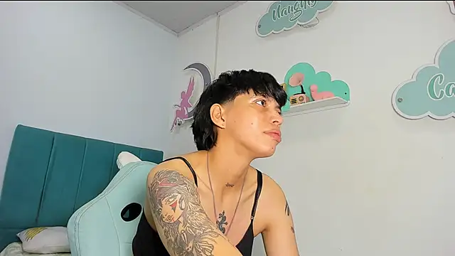 ivyheat3 Chat XXX in diretta