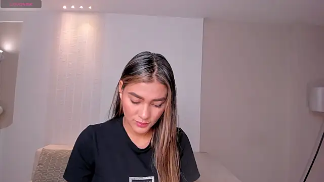 Živý XXX chat SophieWatsonX