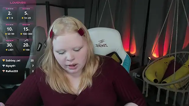 XXX chat uživo modela LottieReed