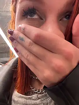 RosieSecret's Live XXX Chat