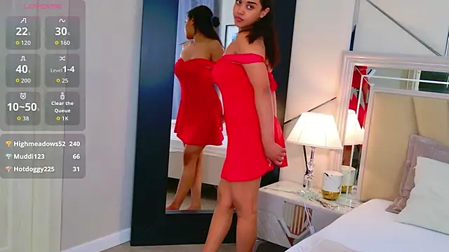 Luna_Cortier's Live XXX Chat
