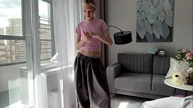 EvelineMoliman Live XXX chat