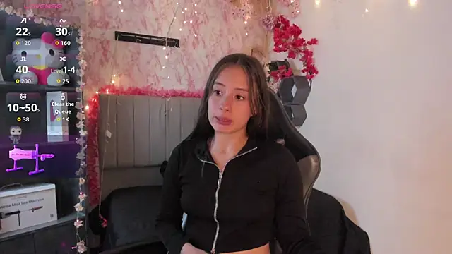 Scarlett21__ Adlı Modelin Canlı XXX Sohbeti