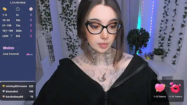 Dixi_Pixi_'s Live XXX Chat