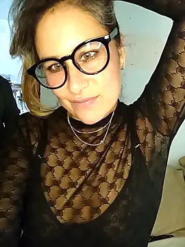 Pokazy przed kamerką – viviana49sexy