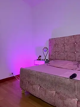 Annie_bonnie_ Show in webcam