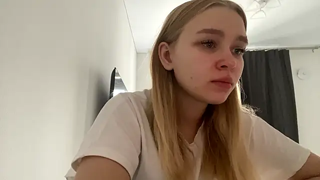 Leifuture's Live XXX Chat