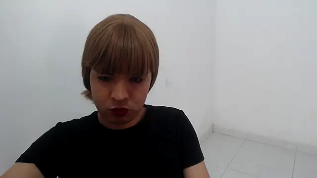 estefania224 – Naživo XXX chat