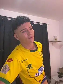 sebascuterouss Webcam show