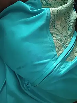 Show modela nilakutty na web-kameri