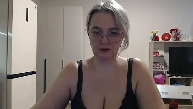 EleanoraDream – Naživo XXX chat