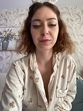 LynaFrost Adlı Modelin Canlı XXX Sohbeti
