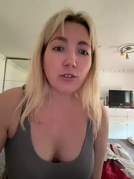 LaurasStar Webcam Show