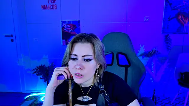 Kumiho_7777 Webcam show