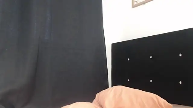 AlejandraScott 现场XXX聊天