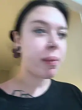 AlishaOfThorns' Live XXX Chat