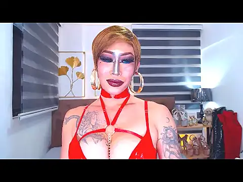 Вебкам-шоу DominateMistressTania